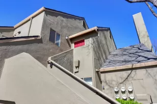 Photo #1: 222031133 Listing 