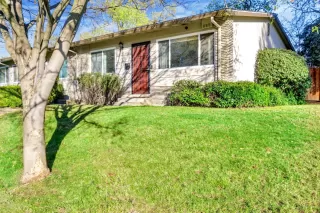 Photo #1: 222031348 Listing