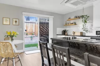 Photo #5: 222031348 Listing