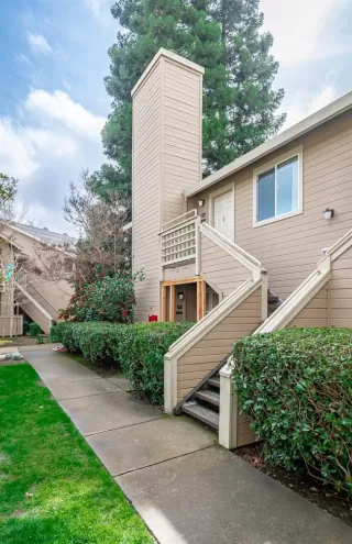 Photo #1: 222031523 Listing