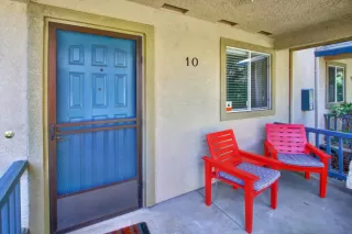 Photo #3: 222032519 Listing