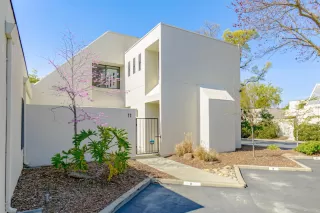 Photo #1: 222032982 Listing 