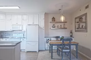 Photo #6: 222033689 Listing 