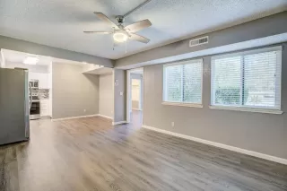 Photo #3: 222033960 Listing 