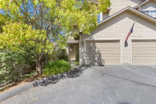 Photo #1: 222034833 Listing