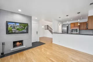 Photo #2: 222035343 Listing 