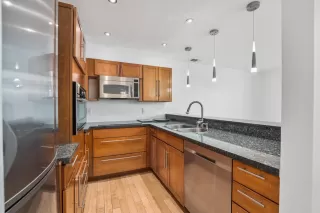 Photo #3: 222035343 Listing 