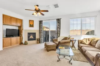 Photo #3: 222035677 Listing