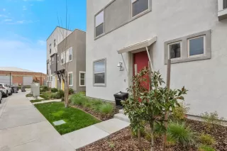 Photo #6: 222035963 Listing