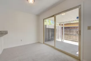 Photo #4: 222036857 Listing 