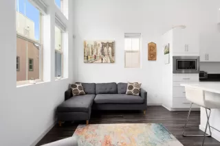 Photo #5: 222037343 Listing 