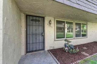 Photo #5: 222037769 Listing