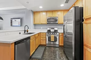 Photo #2: 222038272 Listing