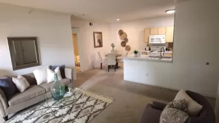 Photo #2: 222038426 Listing