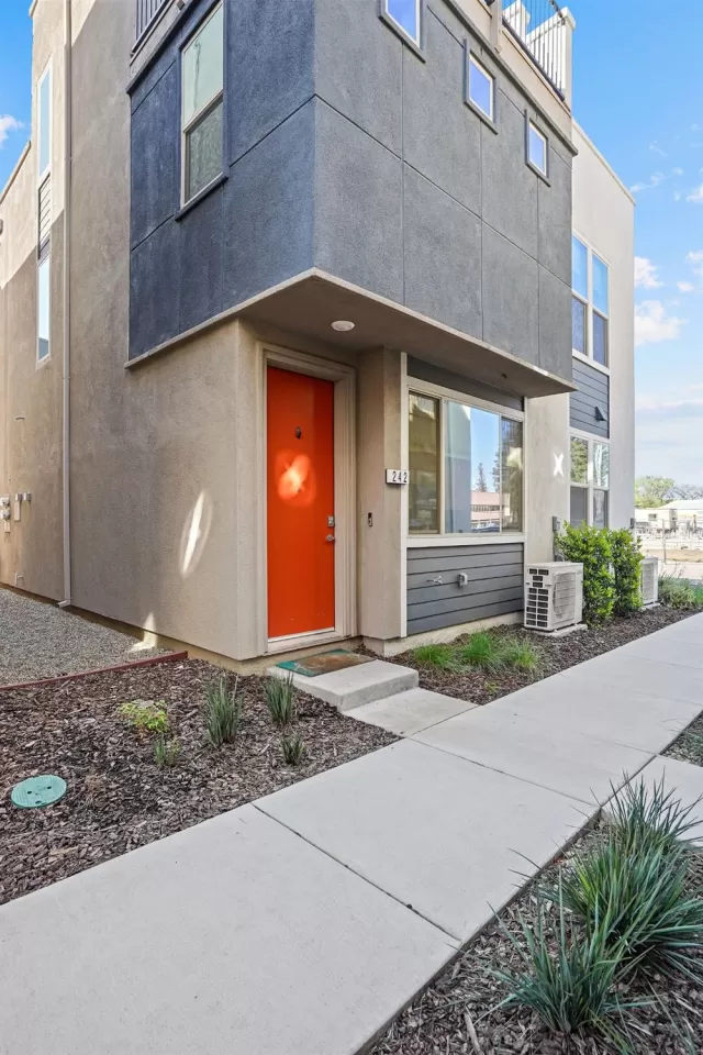 MLS: 222038751 Condo For Sale