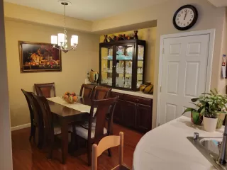 Photo #4: 222039027 Listing