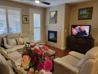 Photo #5: 222039027 Listing