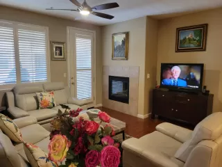 Photo #6: 222039027 Listing