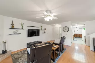Photo #5: 222039110 Listing