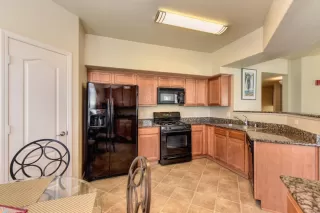 Photo #2: 222039380 Listing