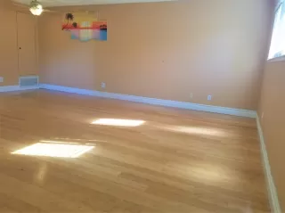 Photo #2: 222039691 Listing