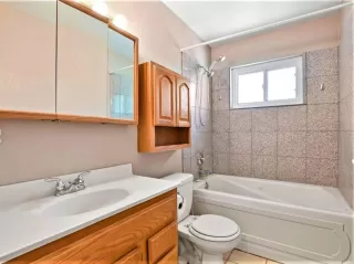 Photo #6: 222039691 Listing