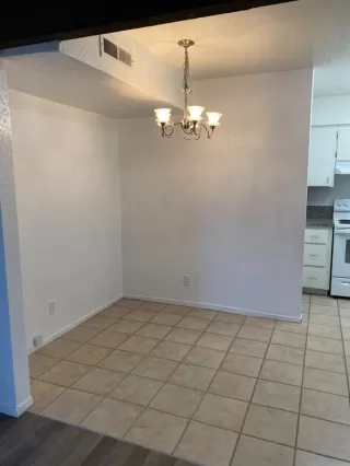 Photo #2: 222040269 Listing