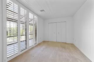 Photo #2: 222040675 Listing