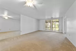 Photo #6: 222040675 Listing