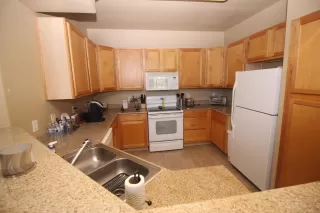 Photo #4: 222040879 Listing