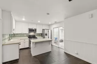 Photo #4: 222041135 Listing 