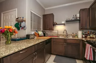 Photo #5: 222041231 Listing