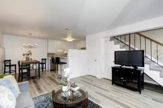 Photo #6: 222042112 Listing 