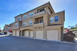 Photo #1: 222042391 Listing