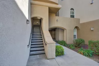 Photo #3: 222042391 Listing