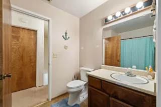 Photo #4: 222043742 Listing 