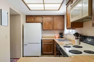 Photo #6: 222043742 Listing 