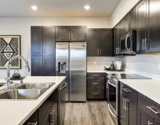 Photo #4: 222043885 Listing