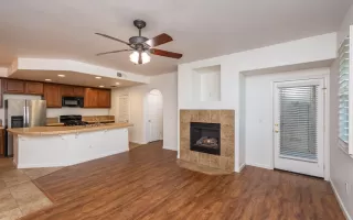 Photo #4: 222043890 Listing