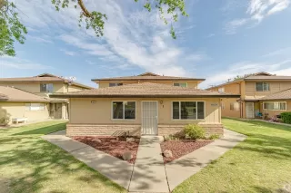 Photo #3: 222044336 Listing