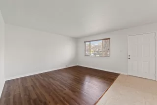 Photo #6: 222044336 Listing