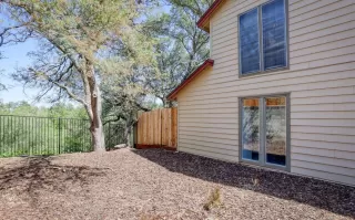 Photo #2: 222044355 Listing 