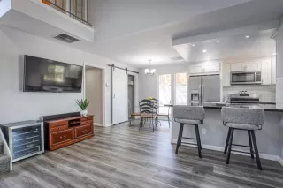 Photo #5: 222044355 Listing 