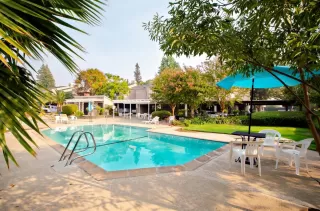 Photo #1: 222044398 Listing