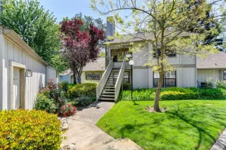 Photo #2: 222044905 Listing 