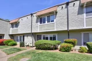 Photo #2: 222044907 Listing