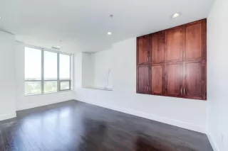 Photo #3: 222045009 Listing