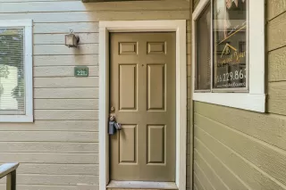 Photo #1: 222045194 Listing