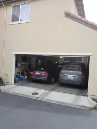 Photo #3: 222046356 Listing