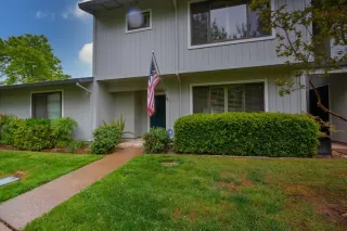 Photo #1: 222046622 Listing